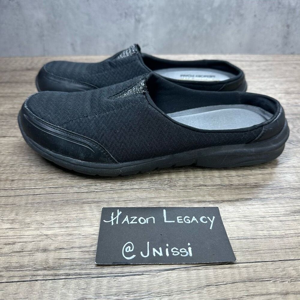 Skechers~Women’s~Black Relaxed Air Memory Foam Slip On Mules~Size 7.5